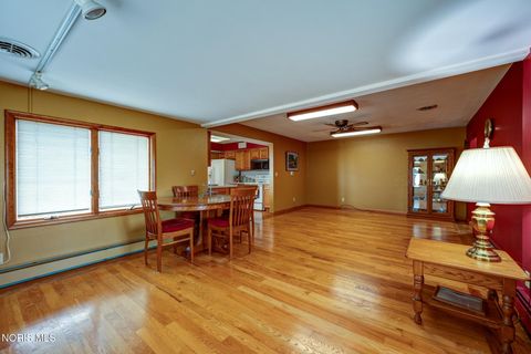 Tiny photo for 30236 Lemoyne Road, Walbridge, OH 43465 (MLS # 10005128)