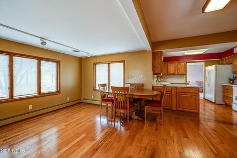 Tiny photo for 30236 Lemoyne Road, Walbridge, OH 43465 (MLS # 10005128)