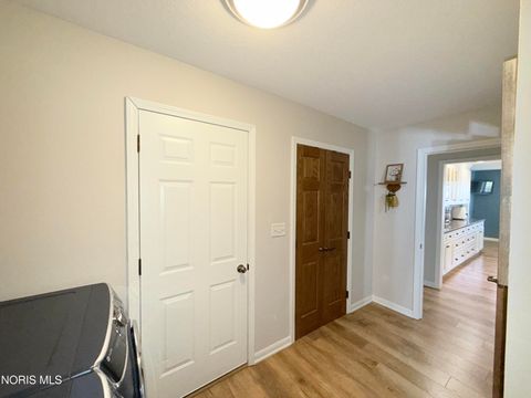 Tiny photo for 1121 Fox Run Road, Findlay, OH 45840 (MLS # 10005488)