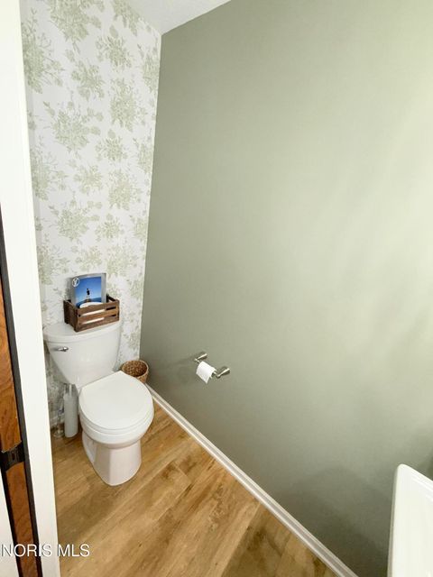 Tiny photo for 1121 Fox Run Road, Findlay, OH 45840 (MLS # 10005488)