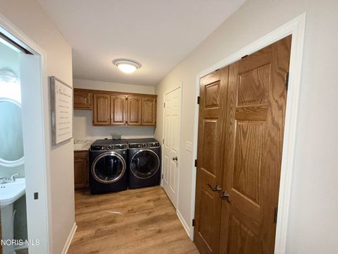 Tiny photo for 1121 Fox Run Road, Findlay, OH 45840 (MLS # 10005488)