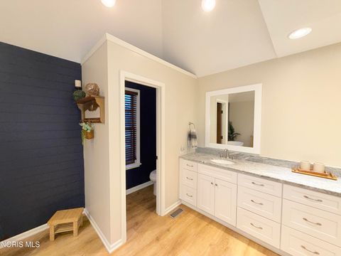 Tiny photo for 1121 Fox Run Road, Findlay, OH 45840 (MLS # 10005488)