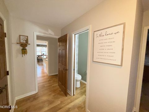 Tiny photo for 1121 Fox Run Road, Findlay, OH 45840 (MLS # 10005488)