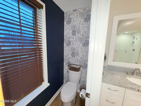 Tiny photo for 1121 Fox Run Road, Findlay, OH 45840 (MLS # 10005488)