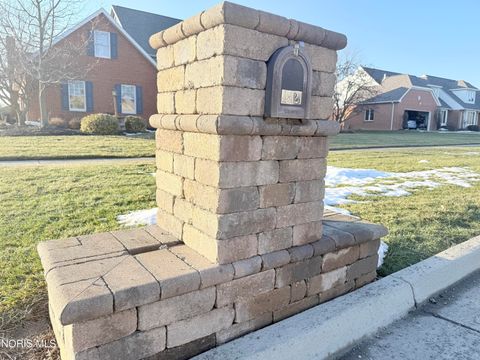 Tiny photo for 1121 Fox Run Road, Findlay, OH 45840 (MLS # 10005488)