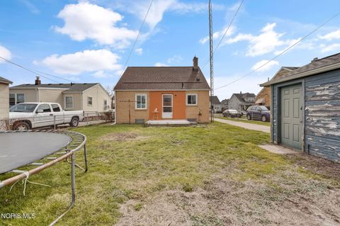 Tiny photo for 2857 113th Street, Toledo, OH 43611 (MLS # 10005736)