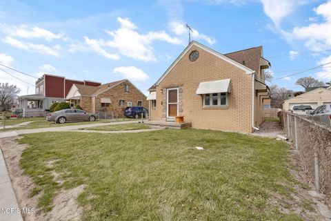 Tiny photo for 2857 113th Street, Toledo, OH 43611 (MLS # 10005736)