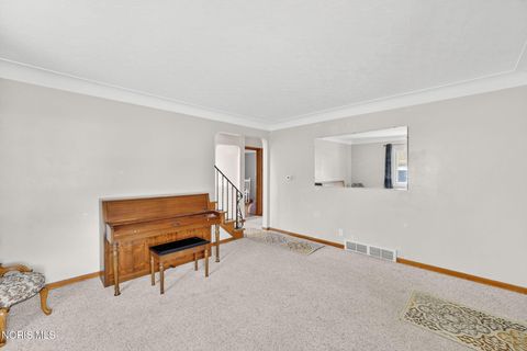Tiny photo for 2857 113th Street, Toledo, OH 43611 (MLS # 10005736)