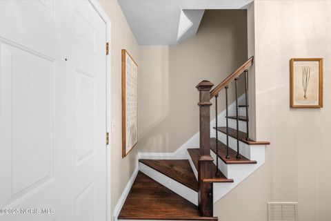 Tiny photo for 7331 Twin Lakes Road, Perrysburg, OH 43551 (MLS # 10001084)