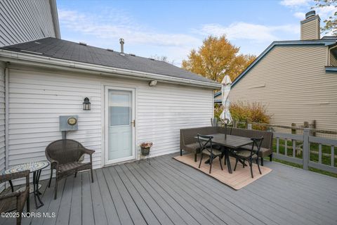 Tiny photo for 7331 Twin Lakes Road, Perrysburg, OH 43551 (MLS # 10001084)