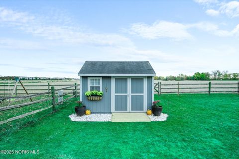 Tiny photo for 7331 Twin Lakes Road, Perrysburg, OH 43551 (MLS # 10001084)