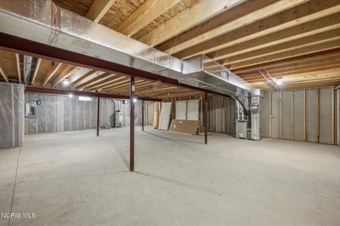 Tiny photo for 19 Shenandoah Circle, Sylvania, OH 43560 (MLS # 10012987)
