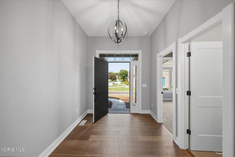 Tiny photo for 19 Shenandoah Circle, Sylvania, OH 43560 (MLS # 10012987)