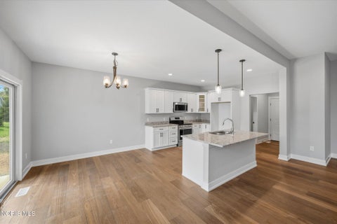 Tiny photo for 19 Shenandoah Circle, Sylvania, OH 43560 (MLS # 10012987)