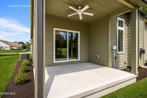 Tiny photo for 19 Shenandoah Circle, Sylvania, OH 43560 (MLS # 10012987)