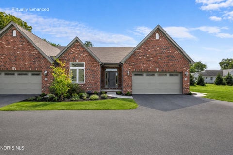Photo of 19 Shenandoah Circle, Sylvania, OH 43560 (MLS # 10012987)