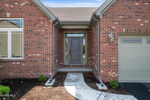 Tiny photo for 19 Shenandoah Circle, Sylvania, OH 43560 (MLS # 10012987)
