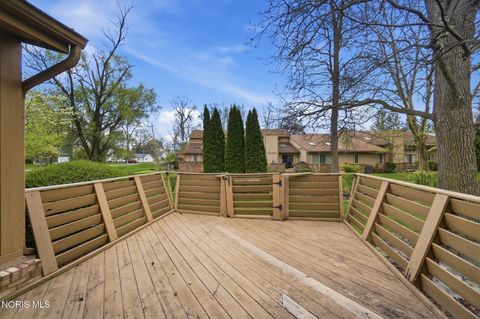 Tiny photo for 2338 Parliament Square, Toledo, OH 43617 (MLS # 10006789)