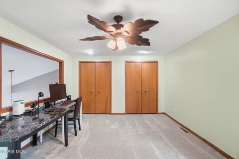 Tiny photo for 2338 Parliament Square, Toledo, OH 43617 (MLS # 10006789)