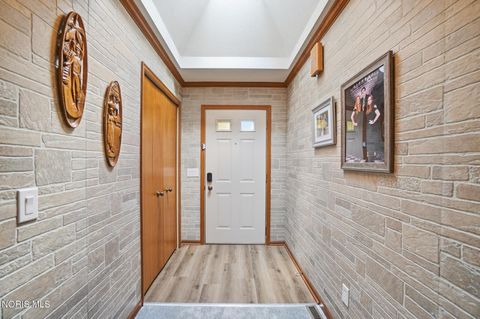 Tiny photo for 2338 Parliament Square, Toledo, OH 43617 (MLS # 10006789)