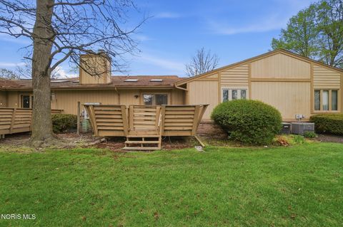 Tiny photo for 2338 Parliament Square, Toledo, OH 43617 (MLS # 10006789)