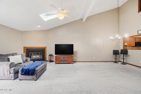 Tiny photo for 2338 Parliament Square, Toledo, OH 43617 (MLS # 10006789)