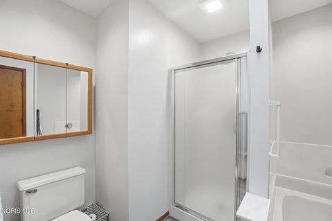 Tiny photo for 2338 Parliament Square, Toledo, OH 43617 (MLS # 10006789)