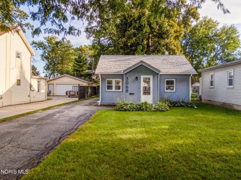 Tiny photo for 3068 123rd Street, Toledo, OH 43611 (MLS # 10013708)