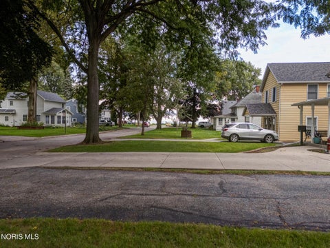 Tiny photo for 3068 123rd Street, Toledo, OH 43611 (MLS # 10013708)