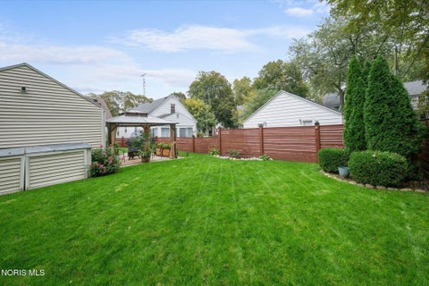 Tiny photo for 1251 Craigwood Road, Toledo, OH 43612 (MLS # 10014868)