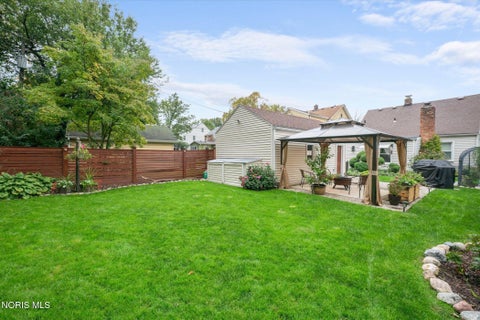 Tiny photo for 1251 Craigwood Road, Toledo, OH 43612 (MLS # 10014868)