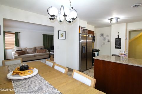 Tiny photo for 2859 Claredale Road, Toledo, OH 43613 (MLS # 10003702)