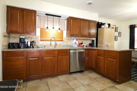 Tiny photo for 2859 Claredale Road, Toledo, OH 43613 (MLS # 10003702)