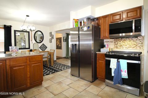 Tiny photo for 2859 Claredale Road, Toledo, OH 43613 (MLS # 10003702)