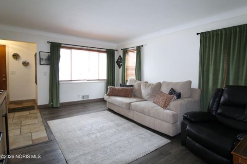 Tiny photo for 2859 Claredale Road, Toledo, OH 43613 (MLS # 10003702)