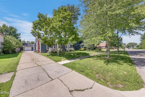 Tiny photo for 749 W Main Street, Napoleon, OH 43545 (MLS # 10009784)