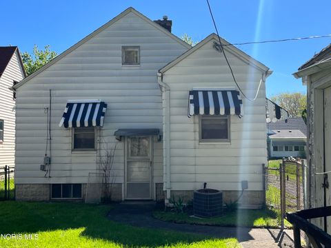 Tiny photo for 3333 Blackstone Drive, Toledo, OH 43608 (MLS # 10008031)