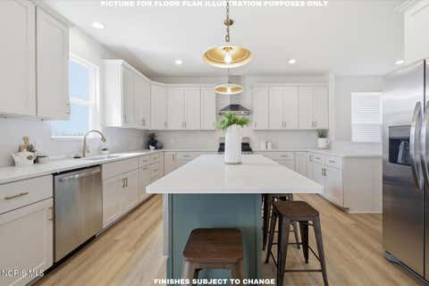 Tiny photo for 978 Stoneleigh Road, Perrysburg, OH 43551 (MLS # 10010841)