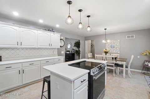 Tiny photo for 9085 Dover Drive, Wauseon, OH 43567 (MLS # 10003703)