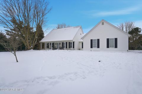 Tiny photo for 9085 Dover Drive, Wauseon, OH 43567 (MLS # 10003703)