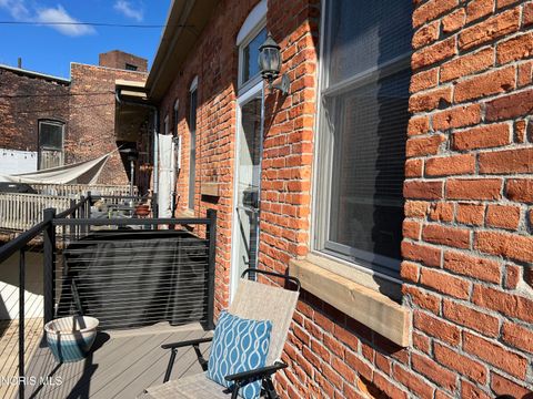 Tiny photo for 913 Washington Street, Toledo, OH 43604 (MLS # 10006807)