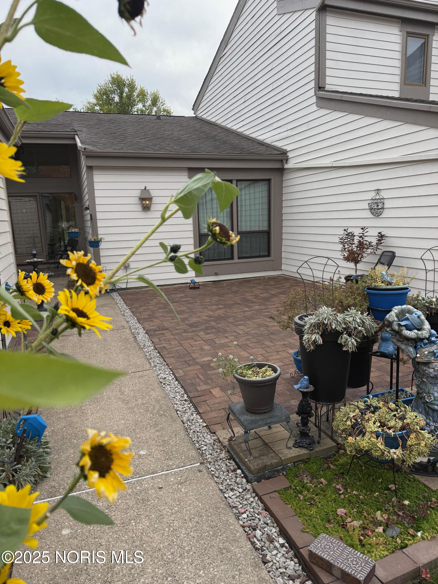 6717 Embassy Court E