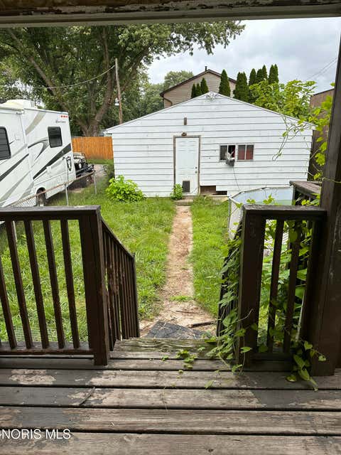 Tiny photo for 553 Spencer Street, Toledo, OH 43609 (MLS # 10011870)