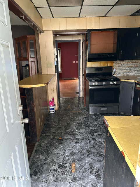 Tiny photo for 553 Spencer Street, Toledo, OH 43609 (MLS # 10011870)