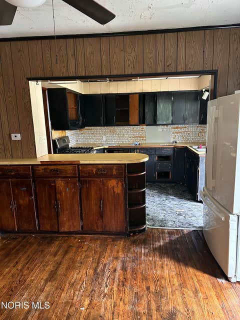 Tiny photo for 553 Spencer Street, Toledo, OH 43609 (MLS # 10011870)