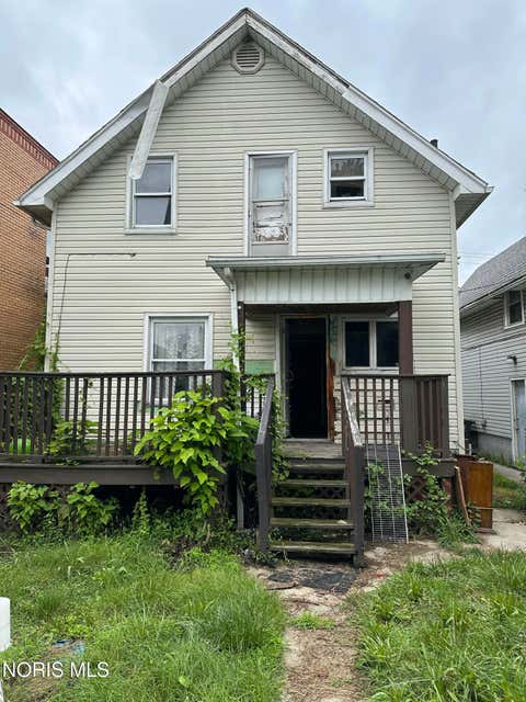 Tiny photo for 553 Spencer Street, Toledo, OH 43609 (MLS # 10011870)