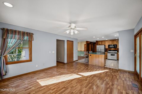 Tiny photo for 8330 Monclova Road, Monclova, OH 43542 (MLS # 10005648)