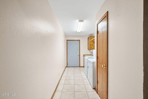 Tiny photo for 8330 Monclova Road, Monclova, OH 43542 (MLS # 10005648)