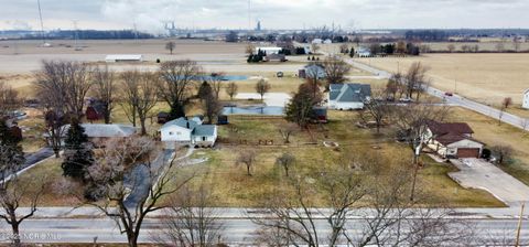 Tiny photo for 1139 N Stadium Road, Oregon, OH 43616 (MLS # 10002660)