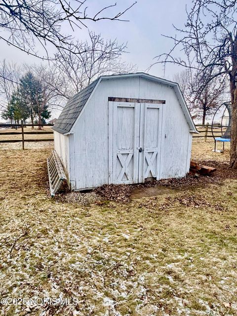 Tiny photo for 1139 N Stadium Road, Oregon, OH 43616 (MLS # 10002660)